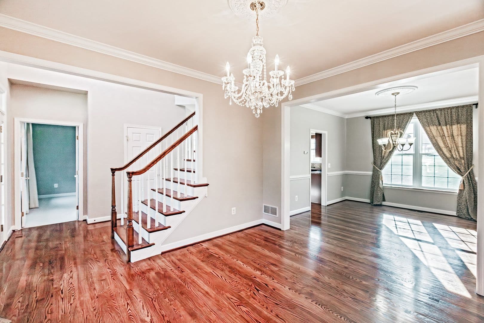 Avondale House: 165 Shinnecock Hill