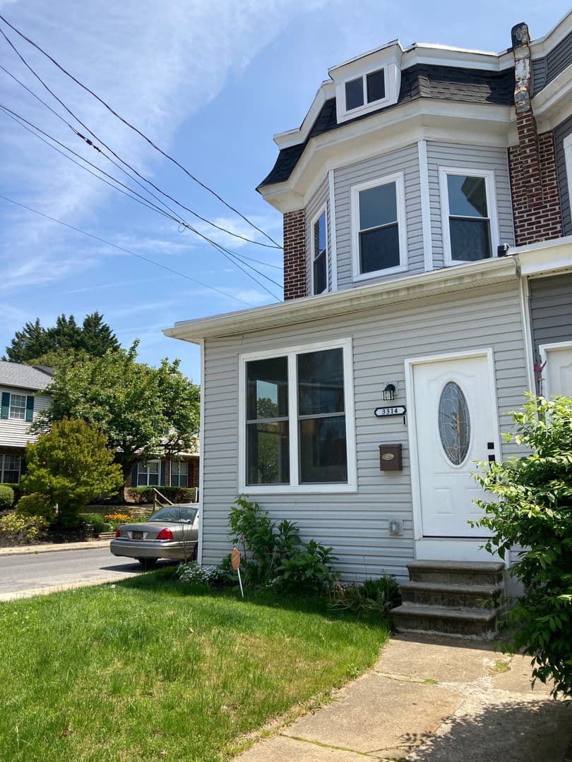Wilmington House: 3314 Washington Street