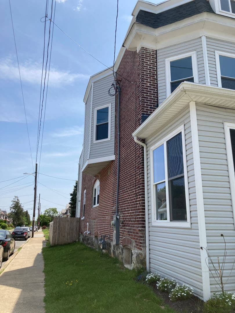 Wilmington House: 3314 Washington Street