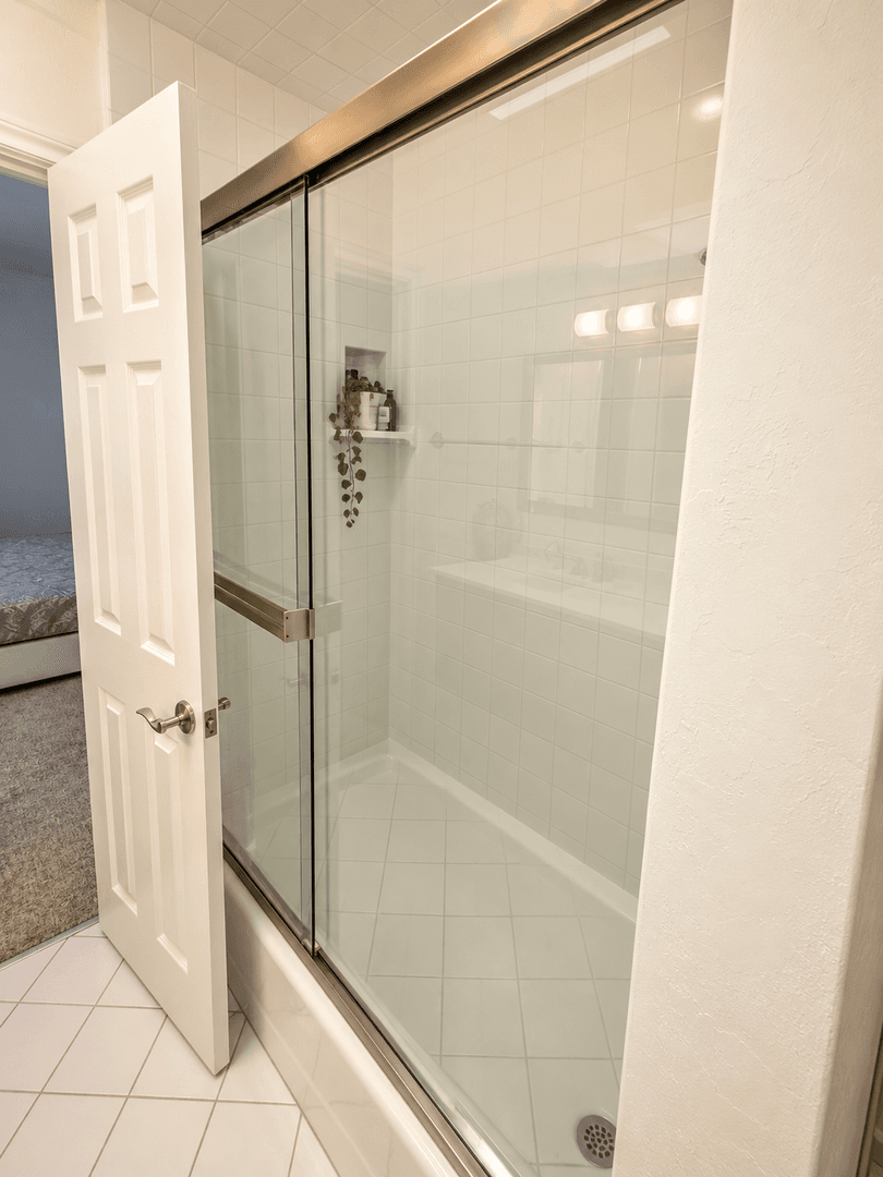 Rolling Hills Apartment: 15 Cresta Verde