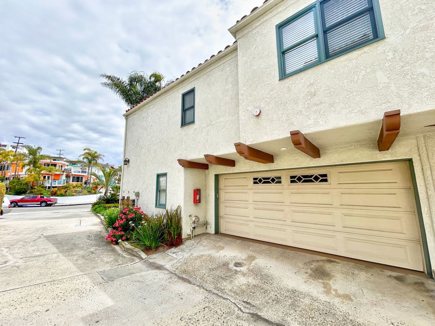 San Clemente House: 258 W Escalones, Unit F