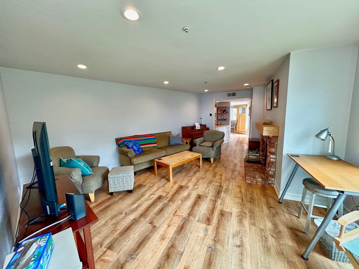 San Clemente House: 258 W Escalones, Unit F