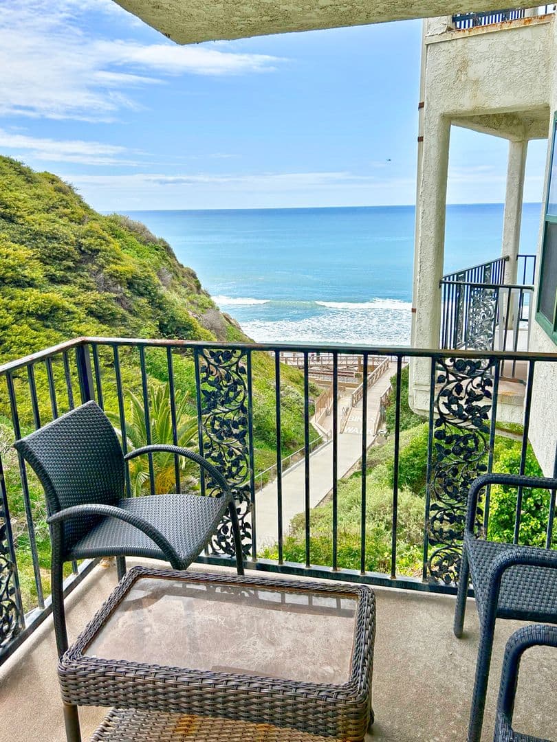 San Clemente House: 258 W Escalones, Unit F