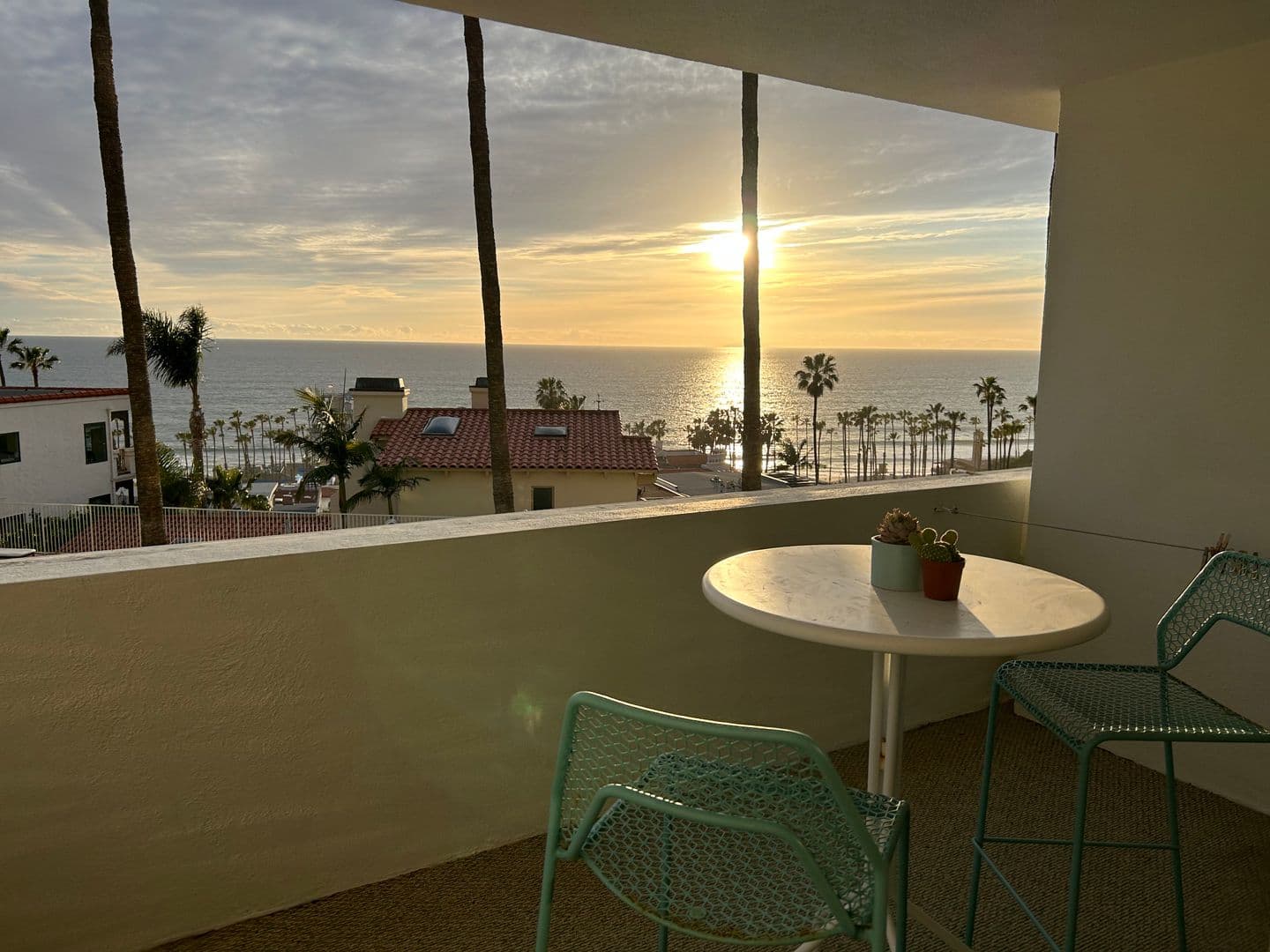 San CLEMENTE Apartment: 420 Monterey Lane #2a