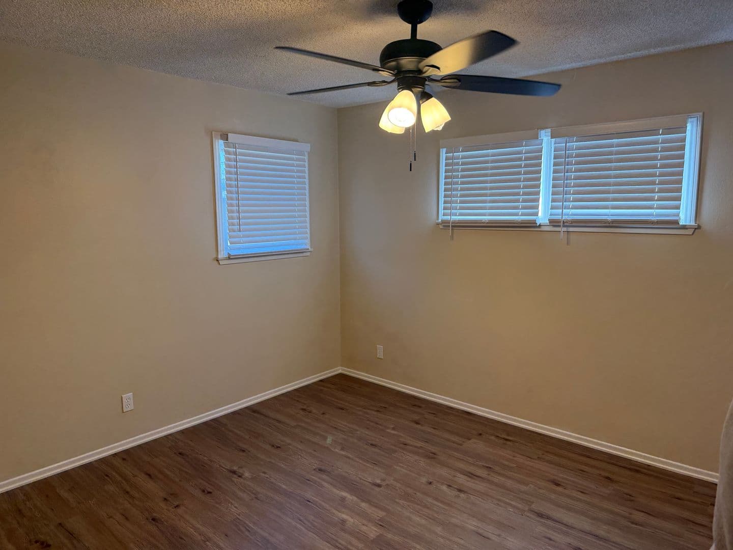 Glendora Condo: 325 N Vermont