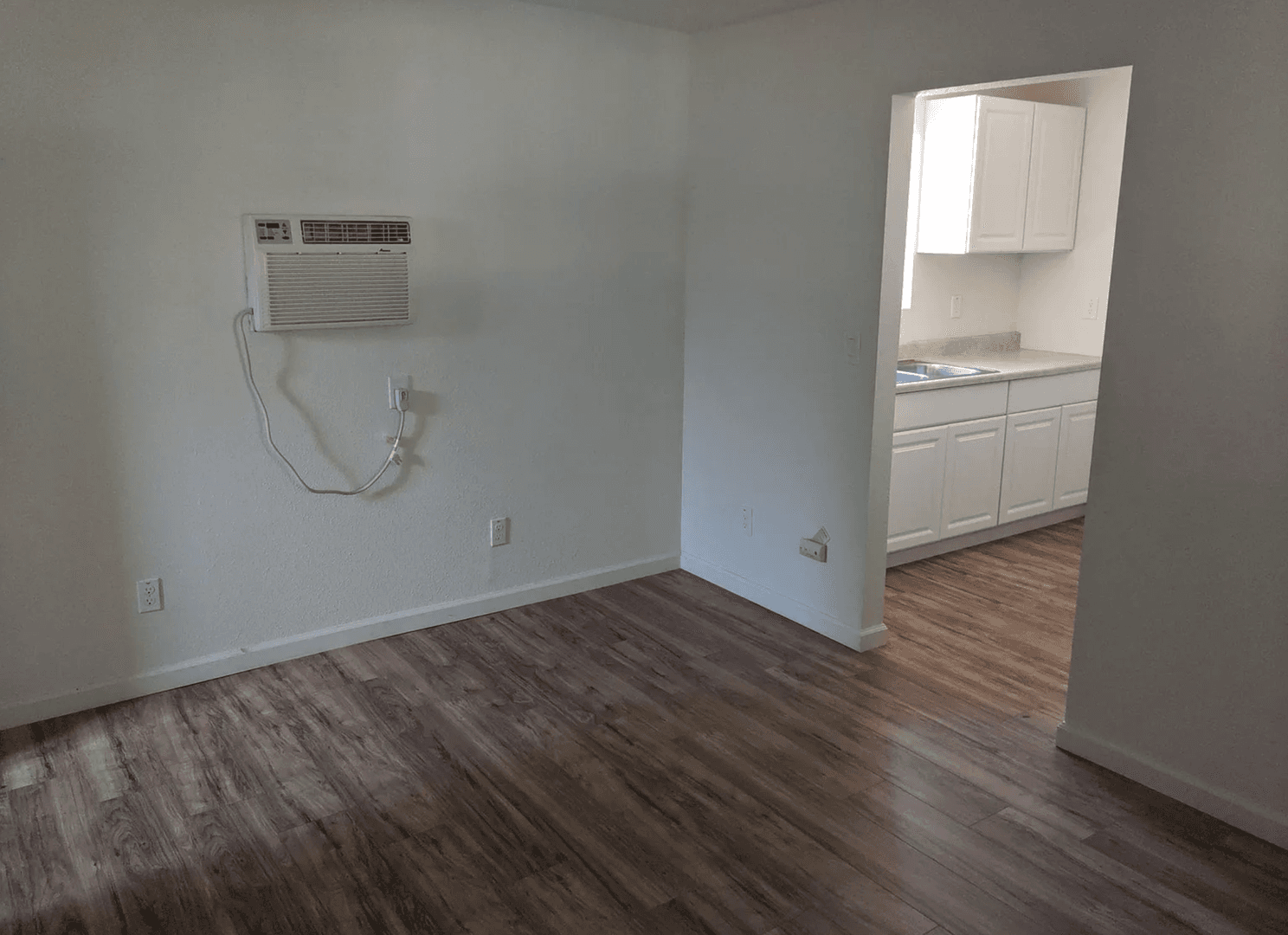 Sacramento House: 2981 26th Ave