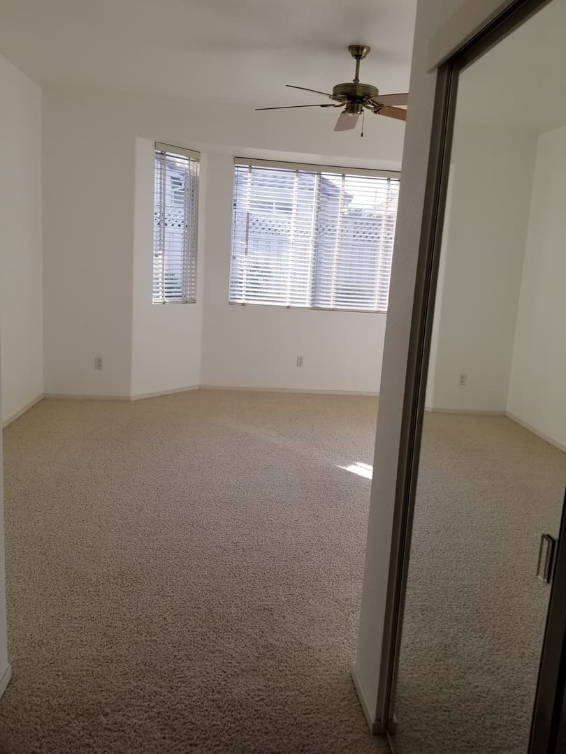 Roseville House: 6025 Whisperlodge Way