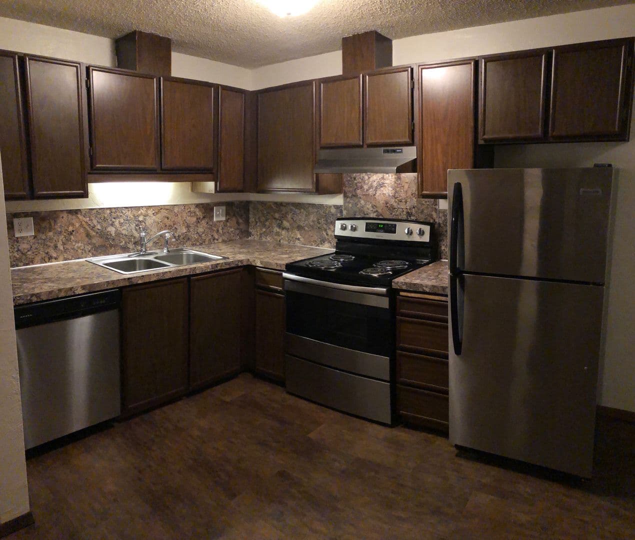Eugene Apartment: 5477 Donald St