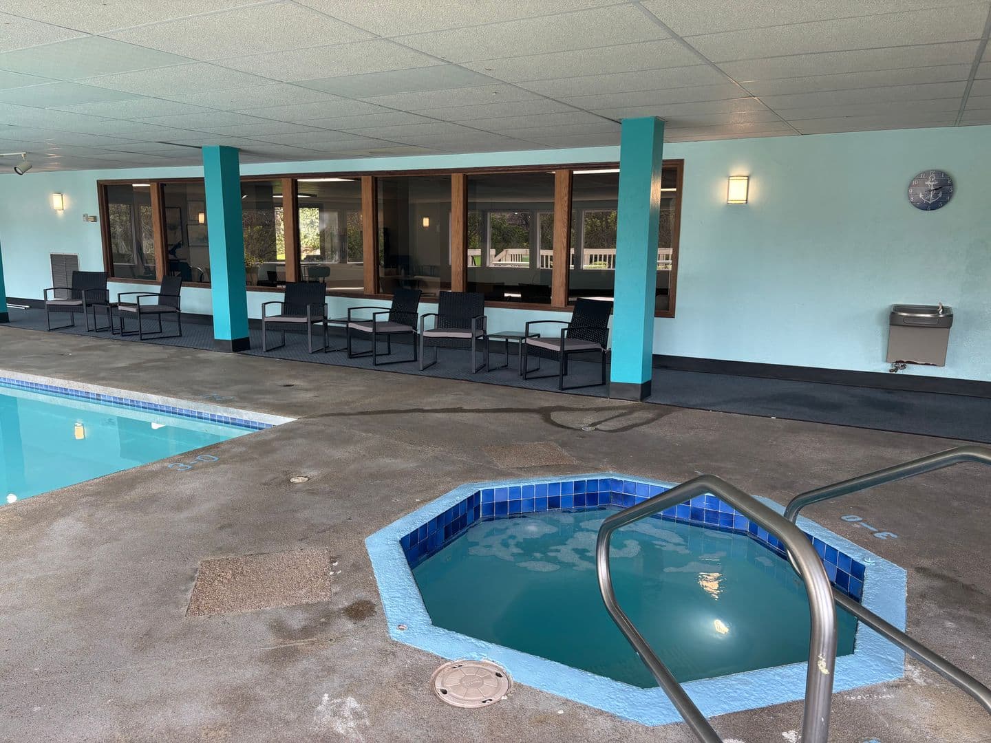 Appleton Apartment: Wiechmann Enterprises II LLC aka Nicolet Apartments
