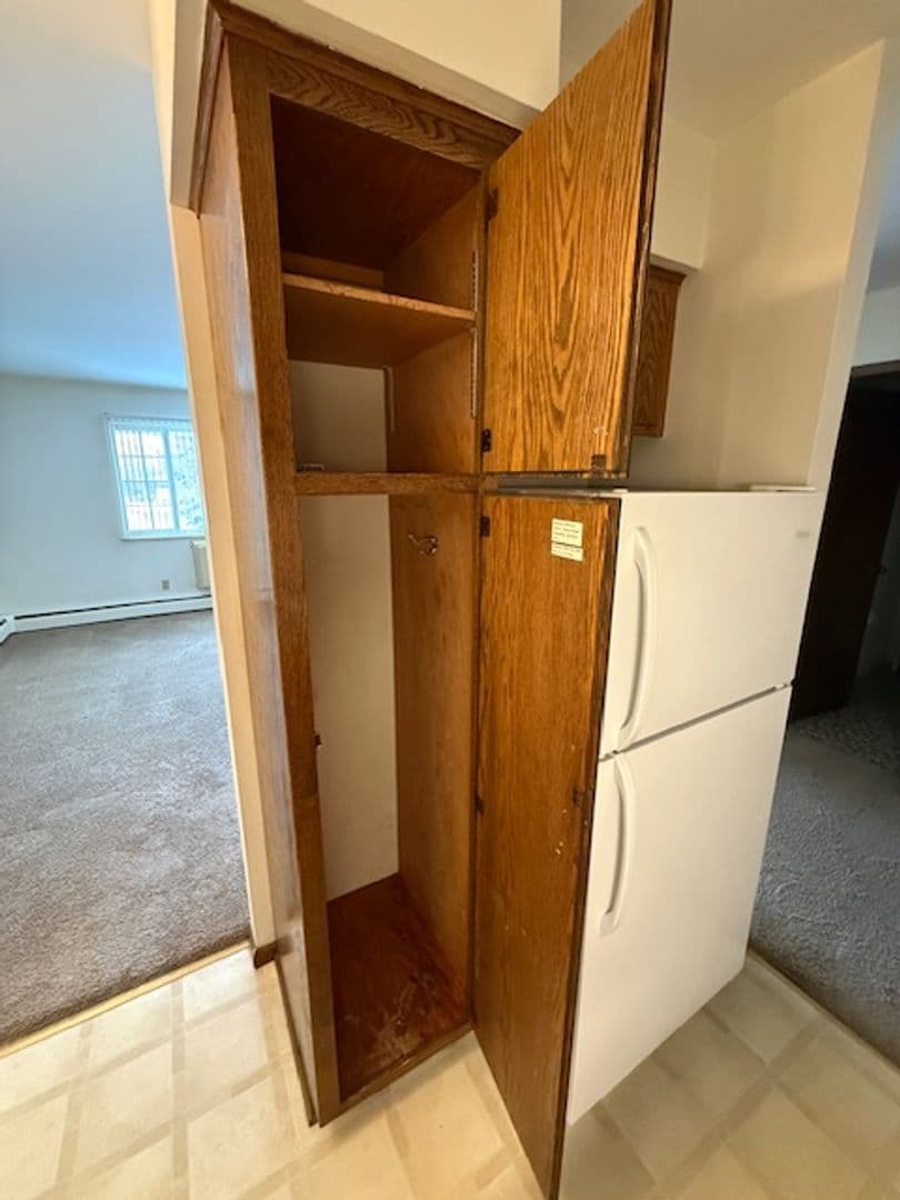 New Holstein Apartment: 2129 Randolph Ave