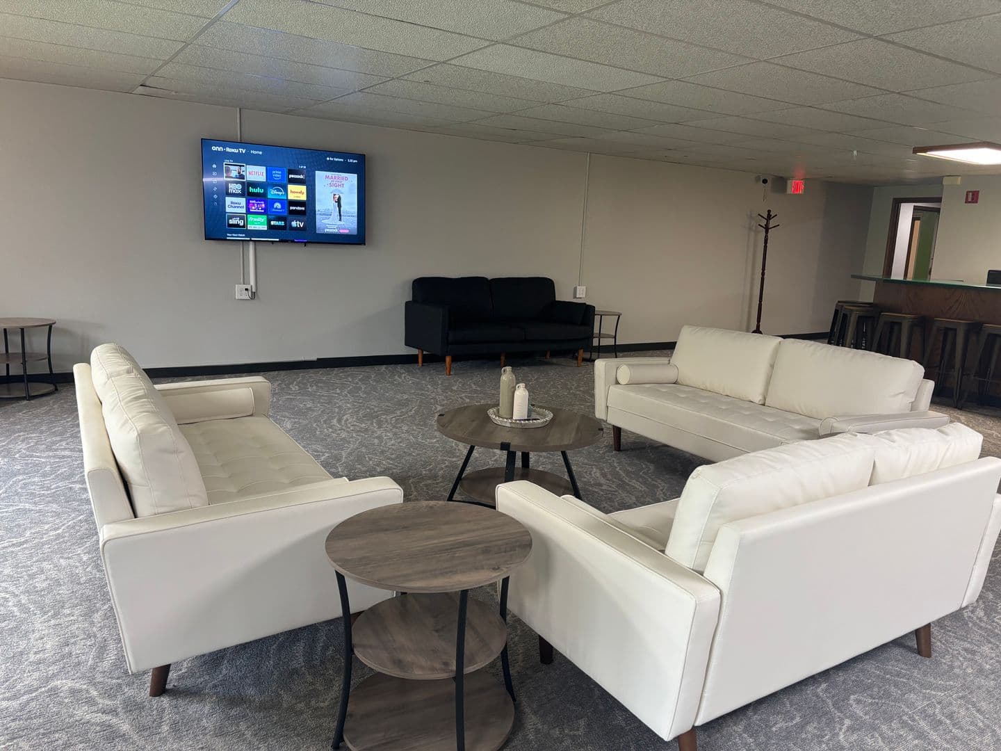 Appleton Apartment: Wiechmann Enterprises II LLC aka Nicolet Apartments