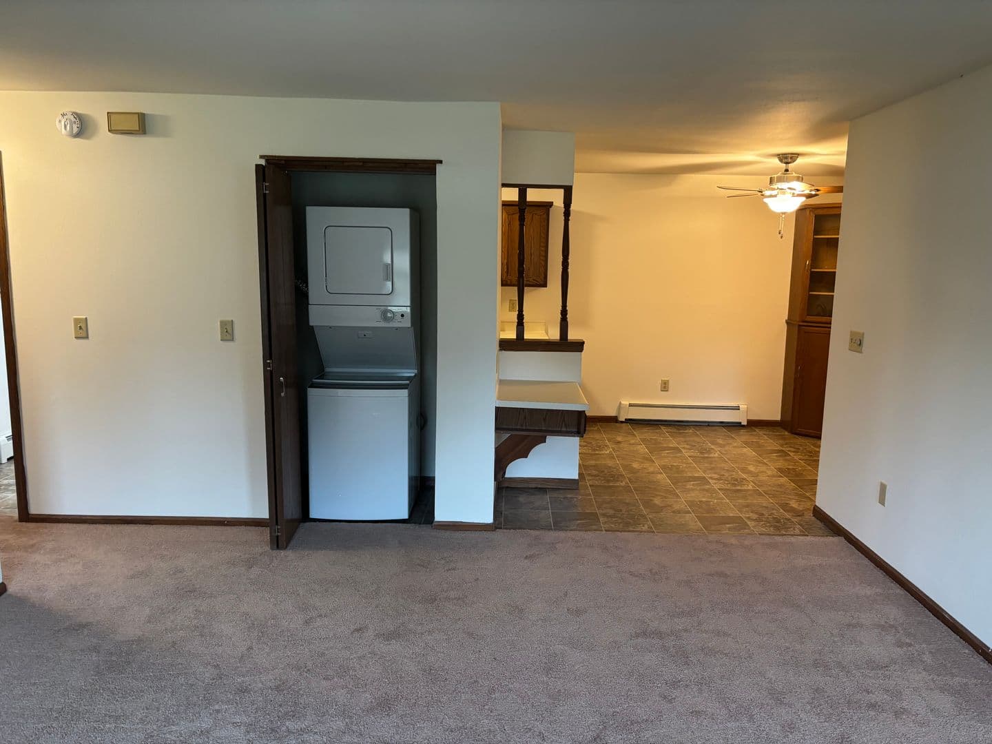 West Bend Apartment: 410 S River Rd