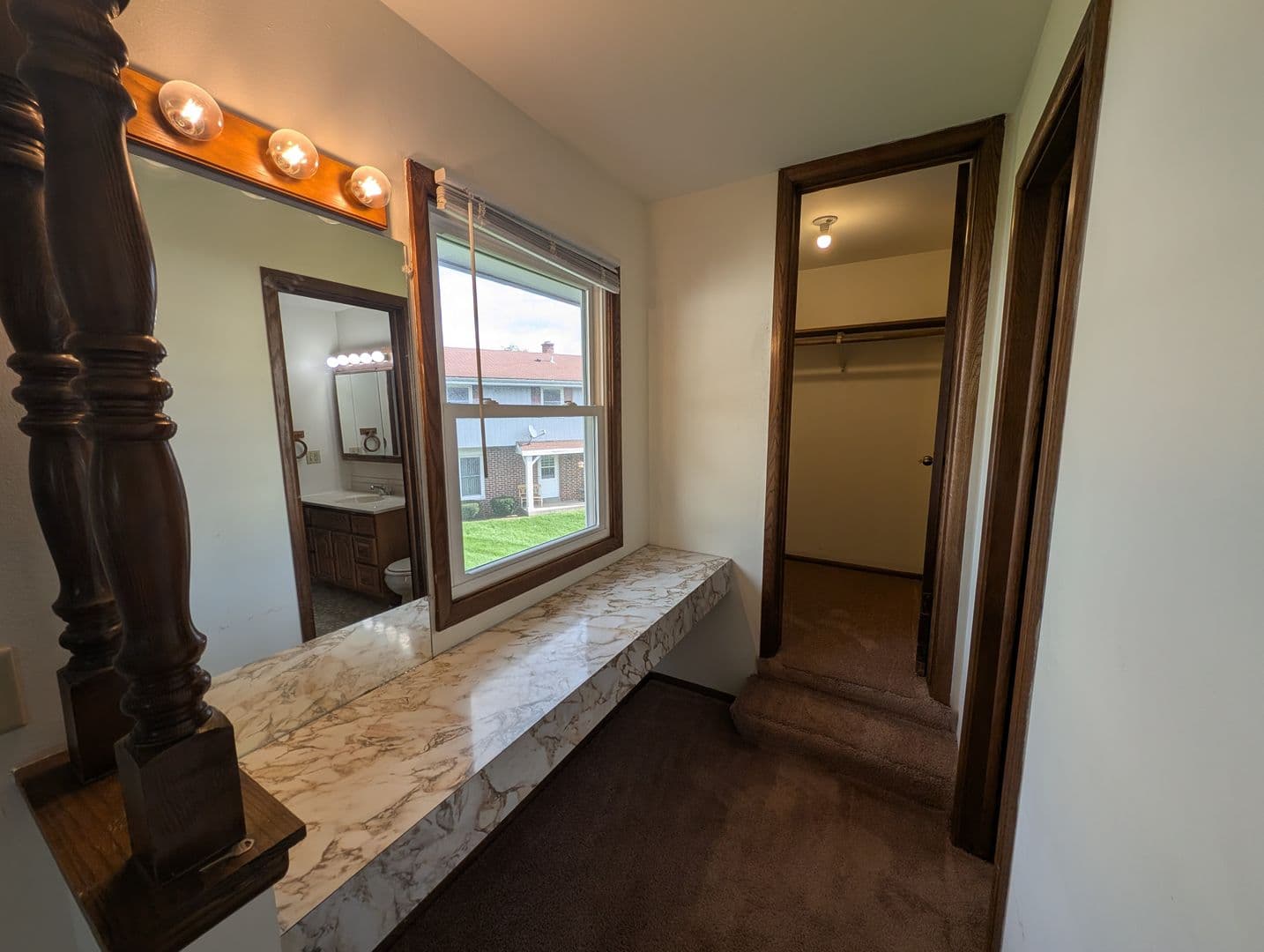 Brookfield Apartment: 1345 Dover Place