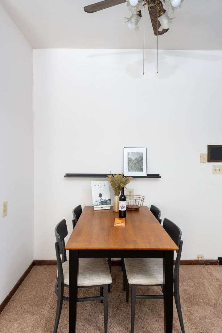 Milwaukee Apartment: 2520 N Stowell Ave