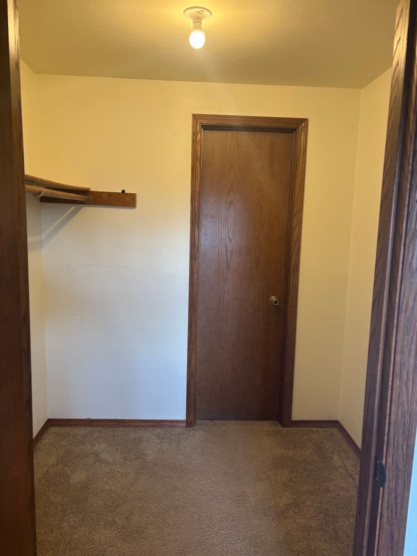 Appleton Apartment: Wiechmann Enterprises II LLC aka Nicolet Apartments