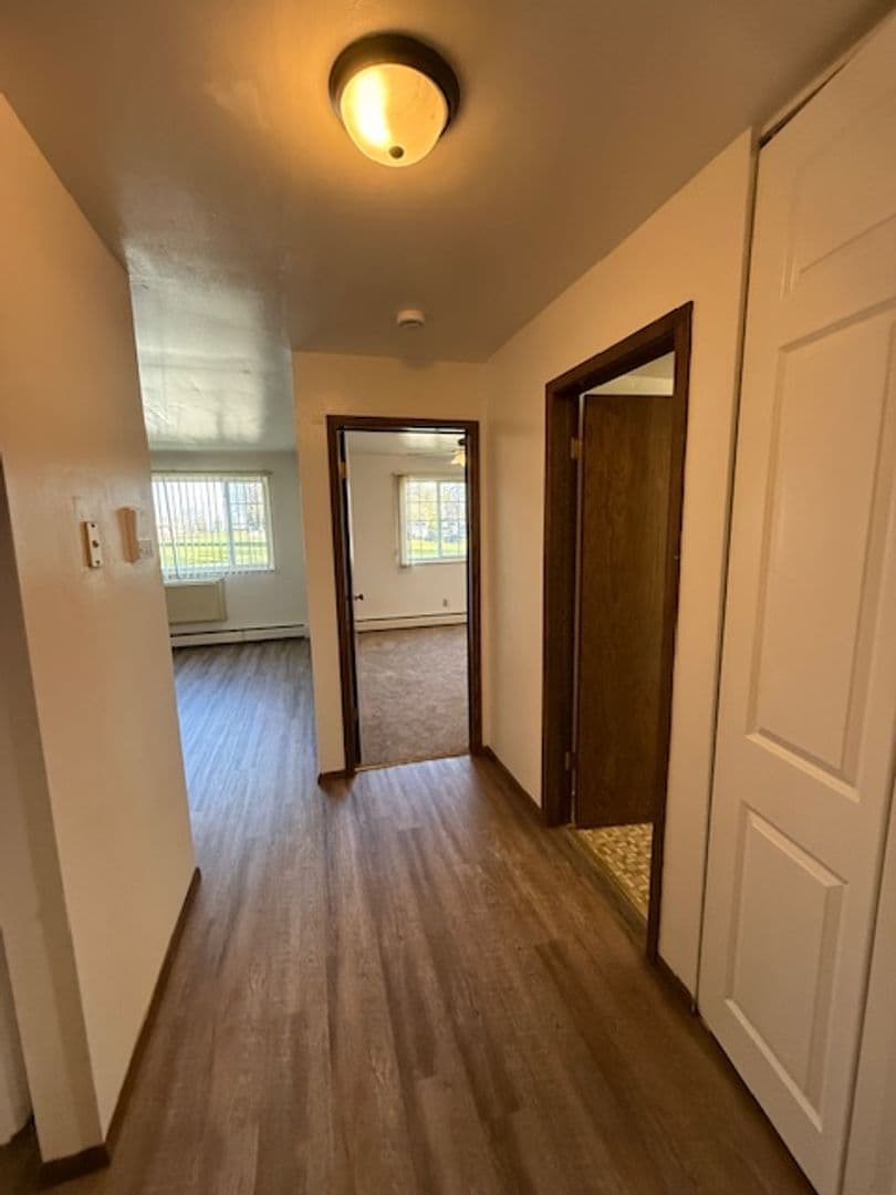 New Holstein Apartment: 2129 Randolph Ave