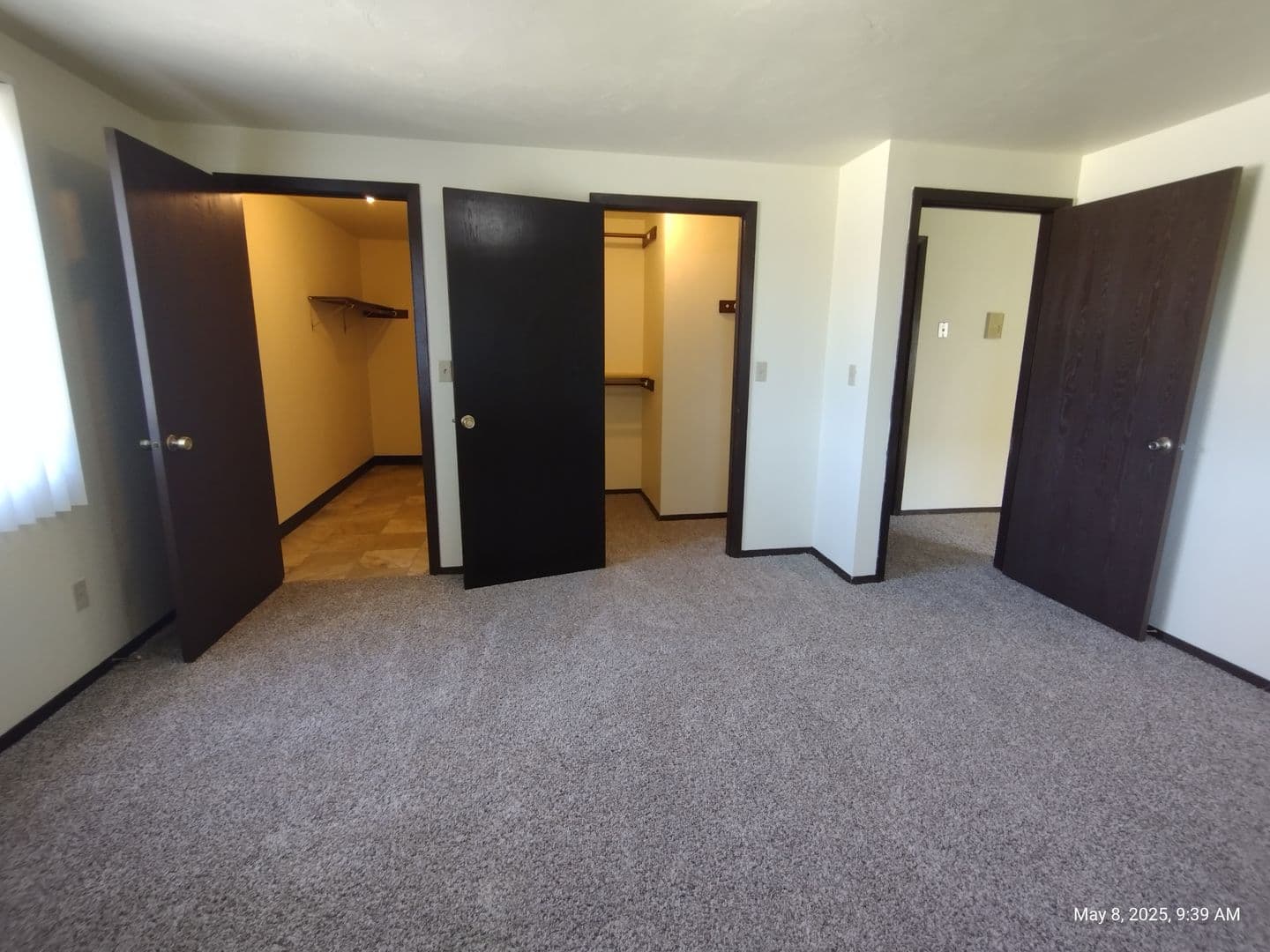 Green Bay Apartment: 1398 Kingston Terrace