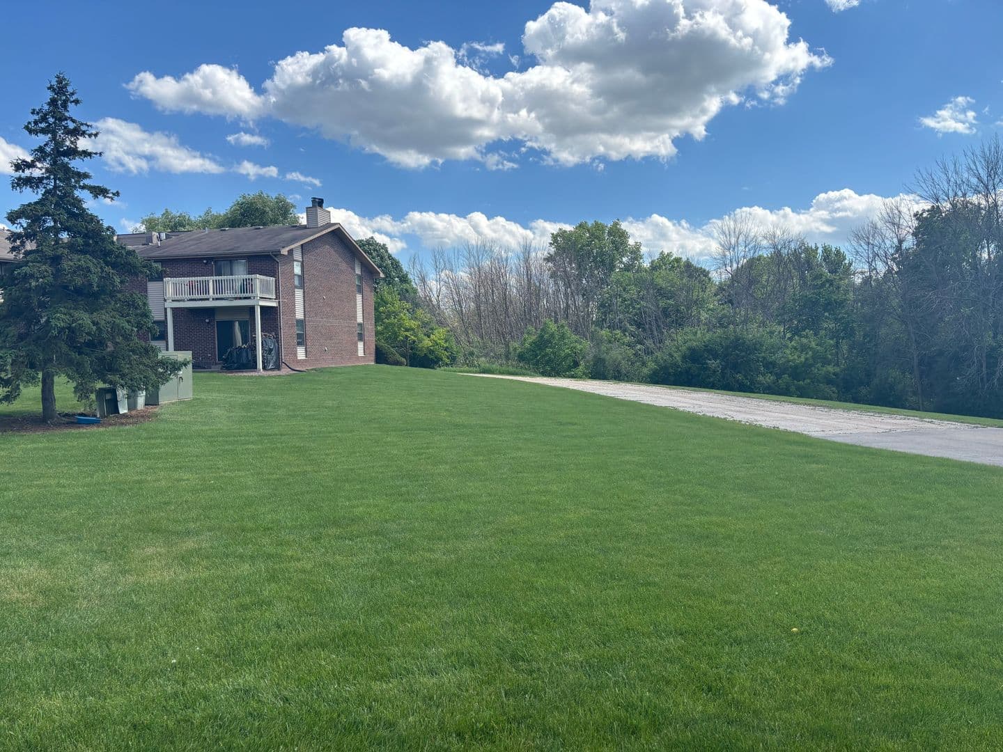 Appleton Apartment: Wiechmann Enterprises II LLC aka Nicolet Apartments