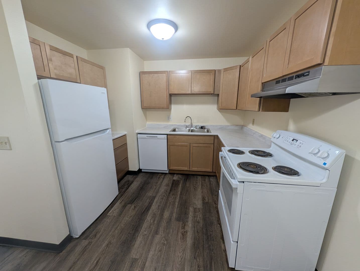 Appleton Apartment: 1201 East Gunn St # 5