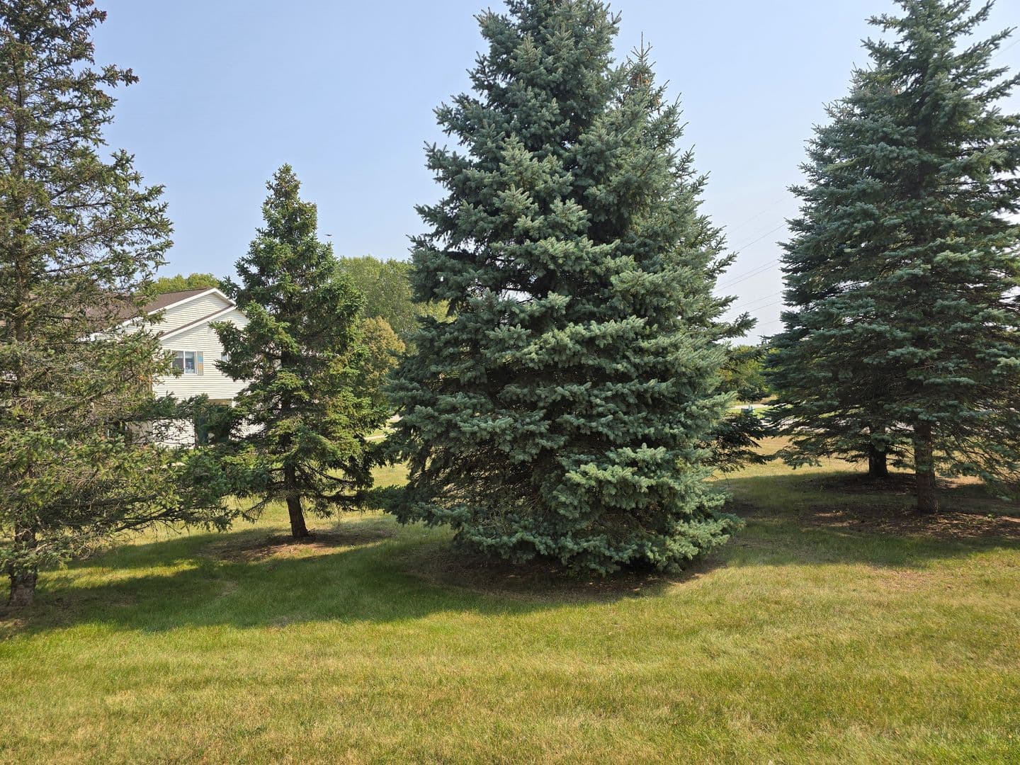 Plymouth Apartment: 225 S River Blvd