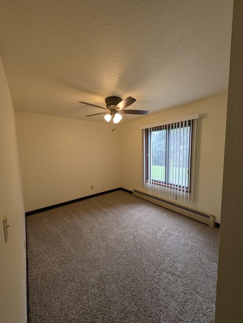 Appleton Apartment: 1201 East Gunn St # 5