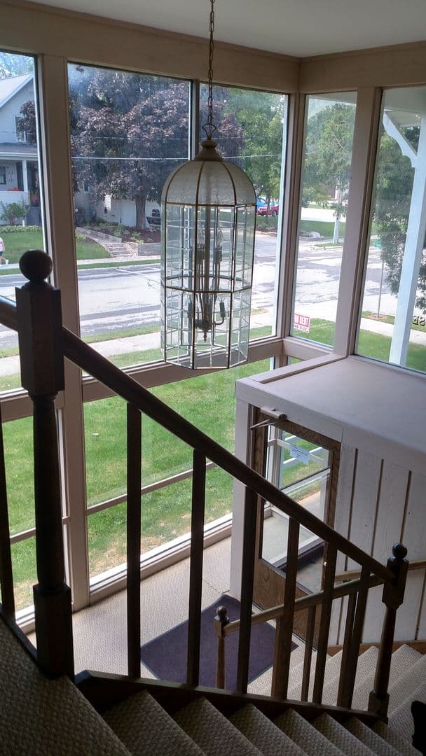 New Holstein Apartment: 2129 Randolph Ave