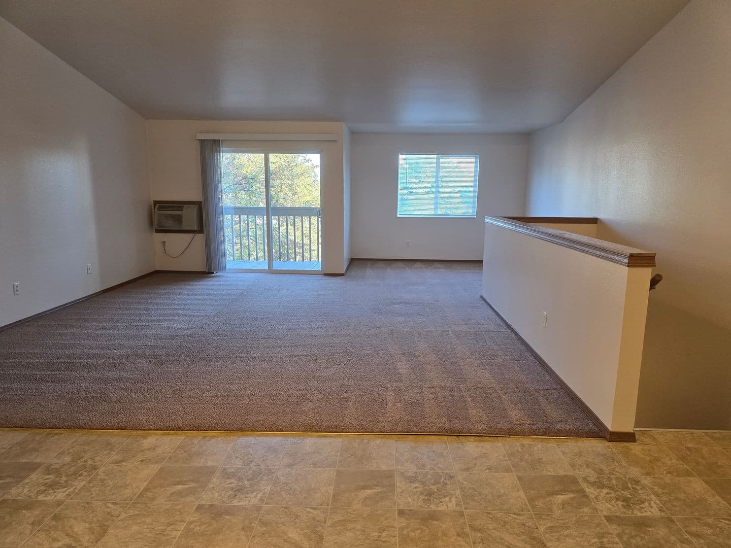 Plymouth Apartment: 225 S River Blvd