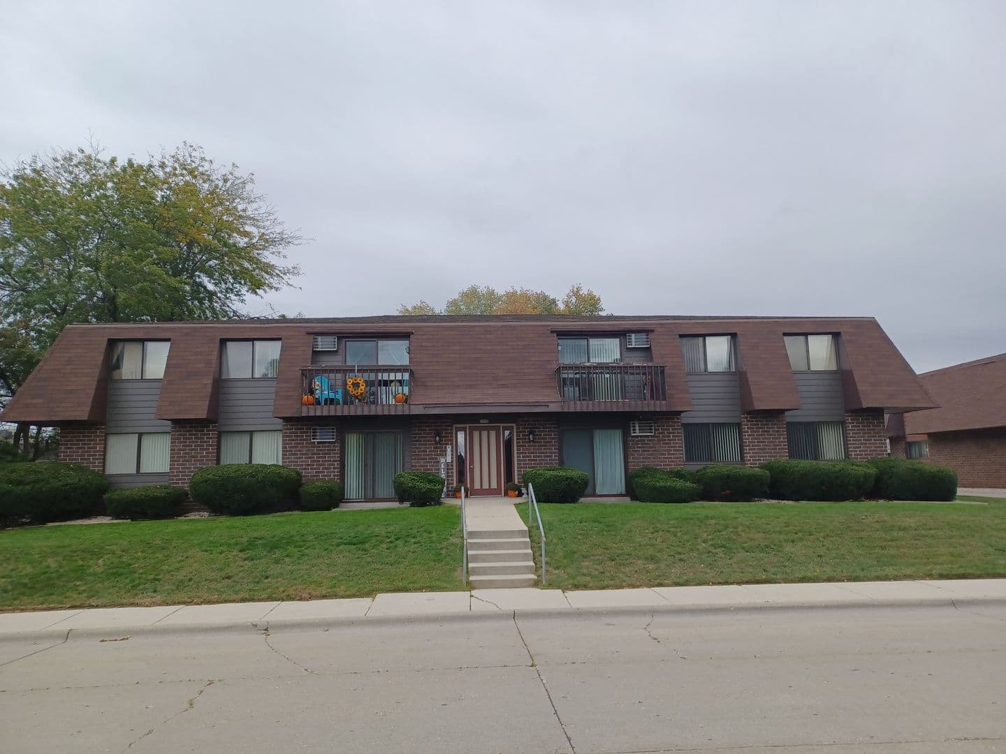 Sheboygan Apartment: 1015 Willow Ave