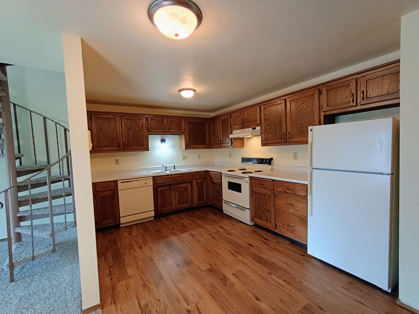 Green Bay Apartment: 2970 Mossy Oak Cir