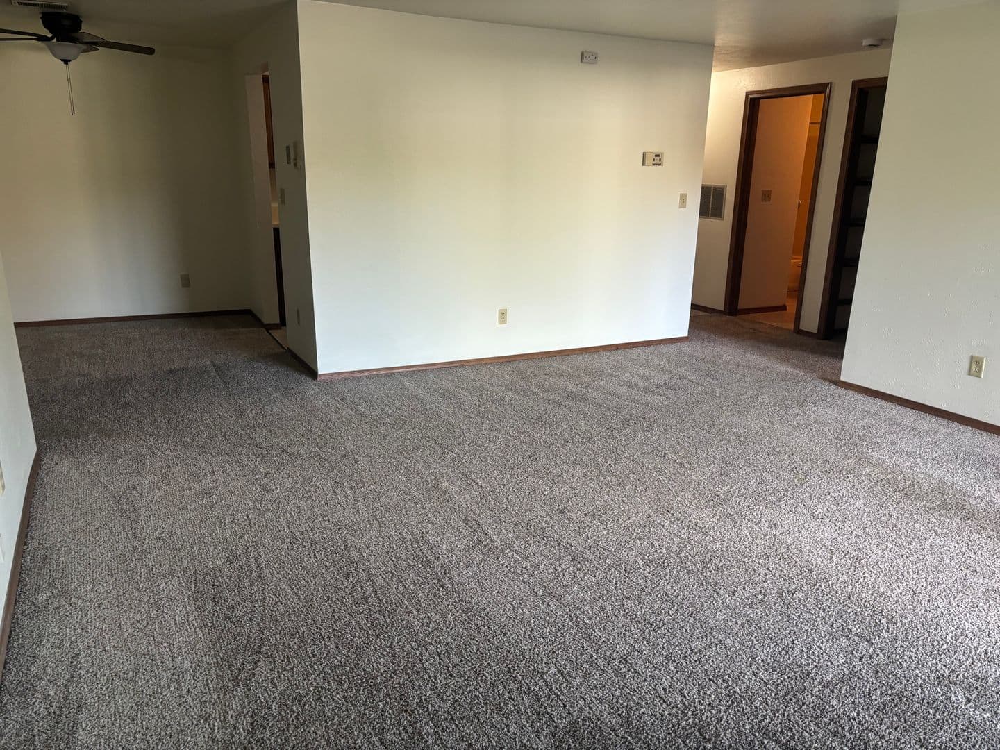 Appleton Apartment: Wiechmann Enterprises II LLC aka Nicolet Apartments