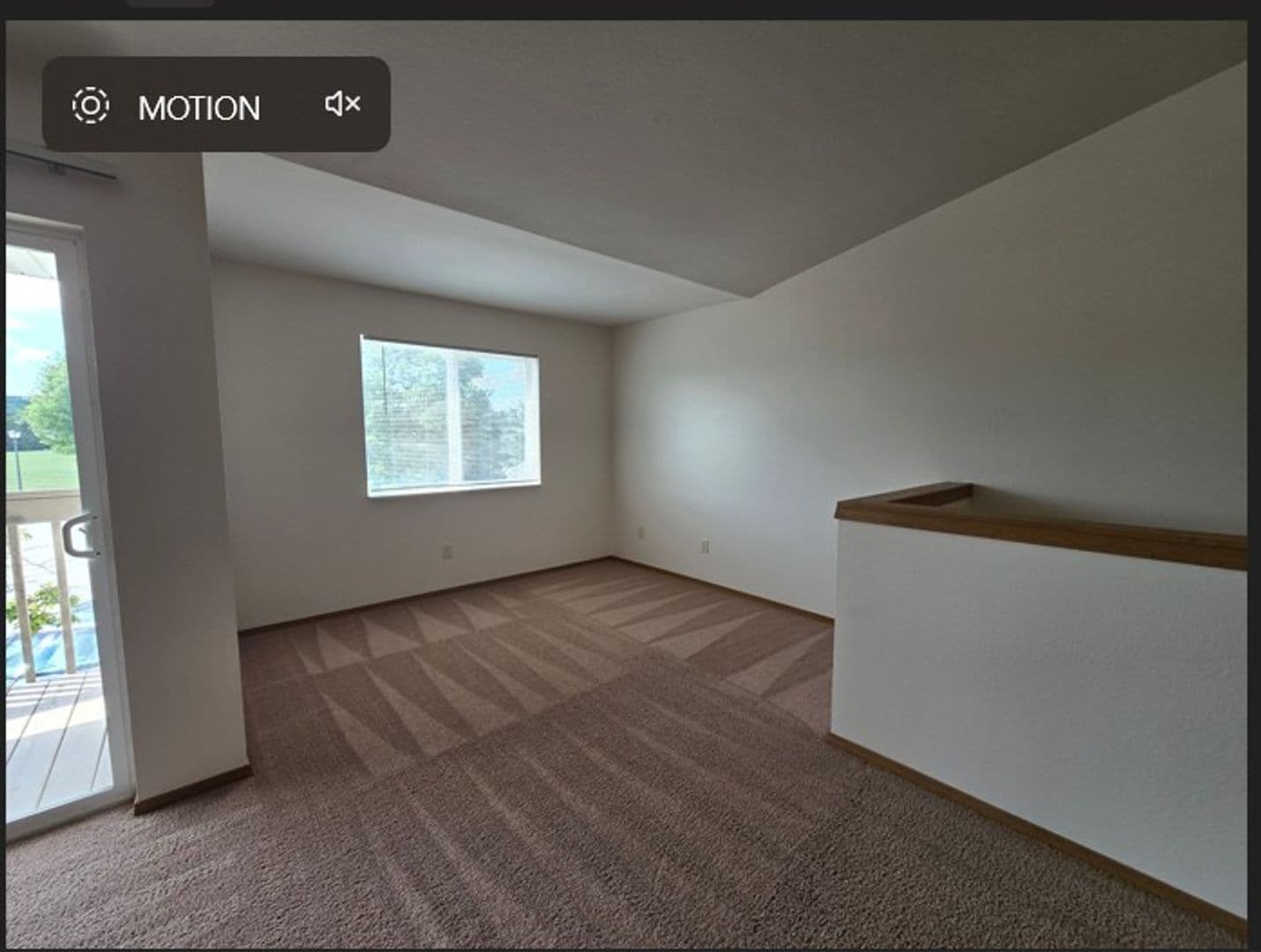 Plymouth Apartment: 225 S River Blvd
