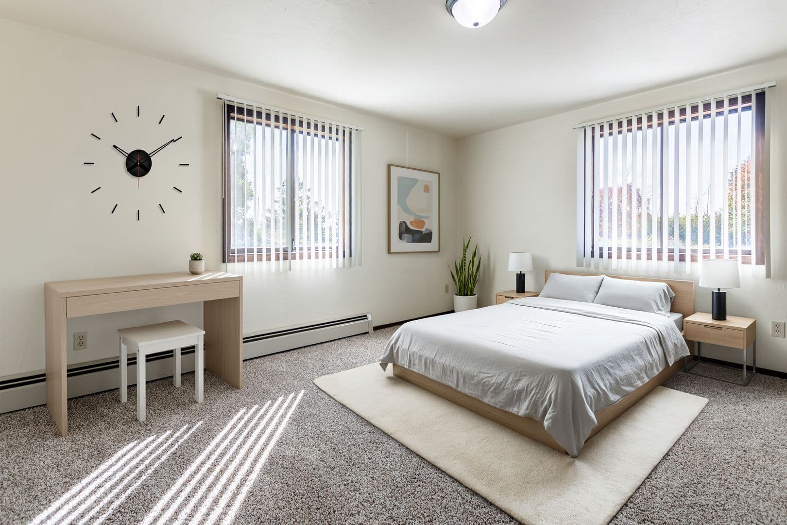 Green Bay Apartment: 1398 Kingston Terrace