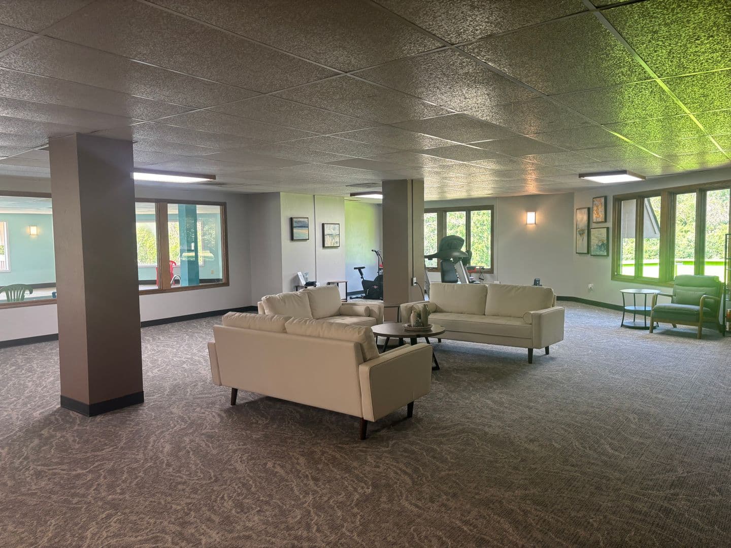 Appleton Apartment: Wiechmann Enterprises II LLC aka Nicolet Apartments