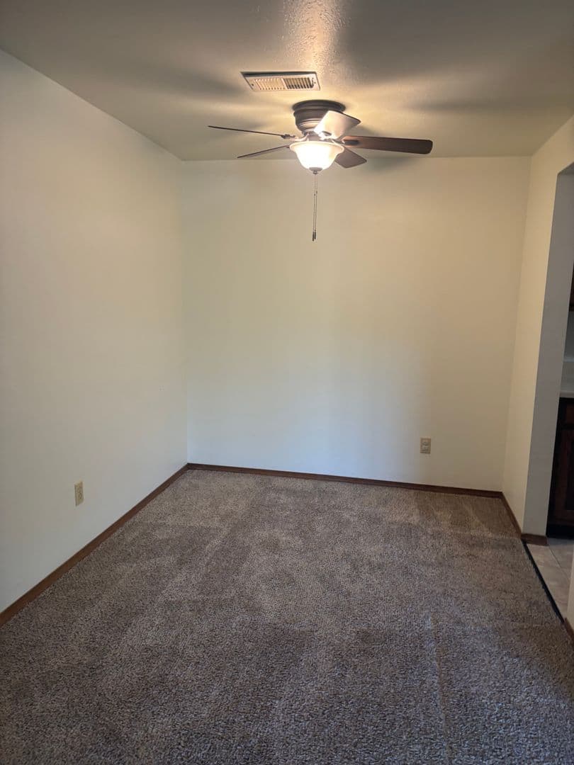 Appleton Apartment: Wiechmann Enterprises II LLC aka Nicolet Apartments