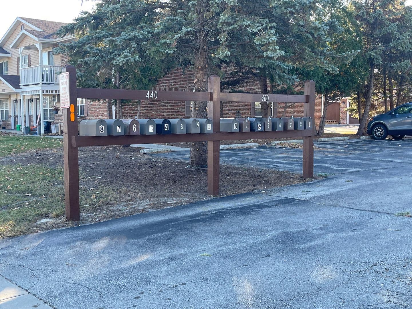 West Bend Apartment: 410 S River Rd