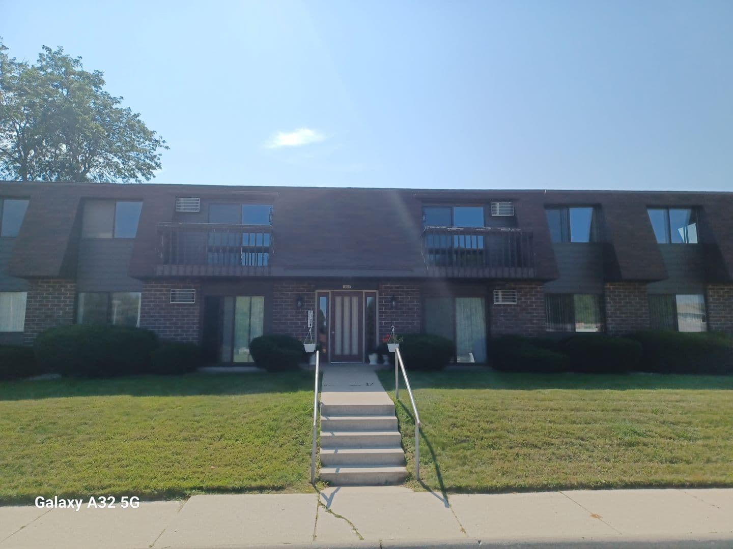 Sheboygan Apartment: 1015 Willow Ave
