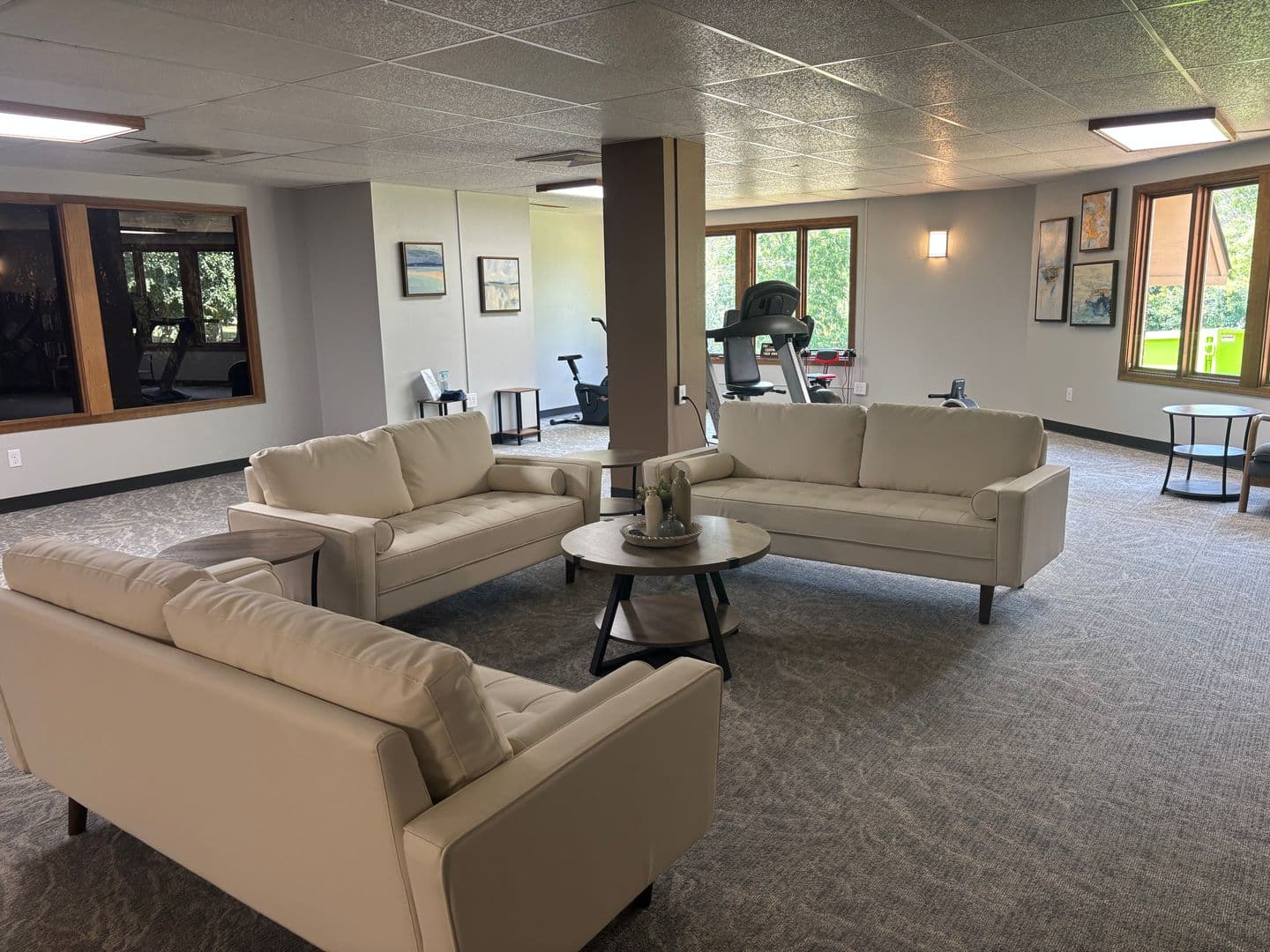Appleton Apartment: Wiechmann Enterprises II LLC aka Nicolet Apartments