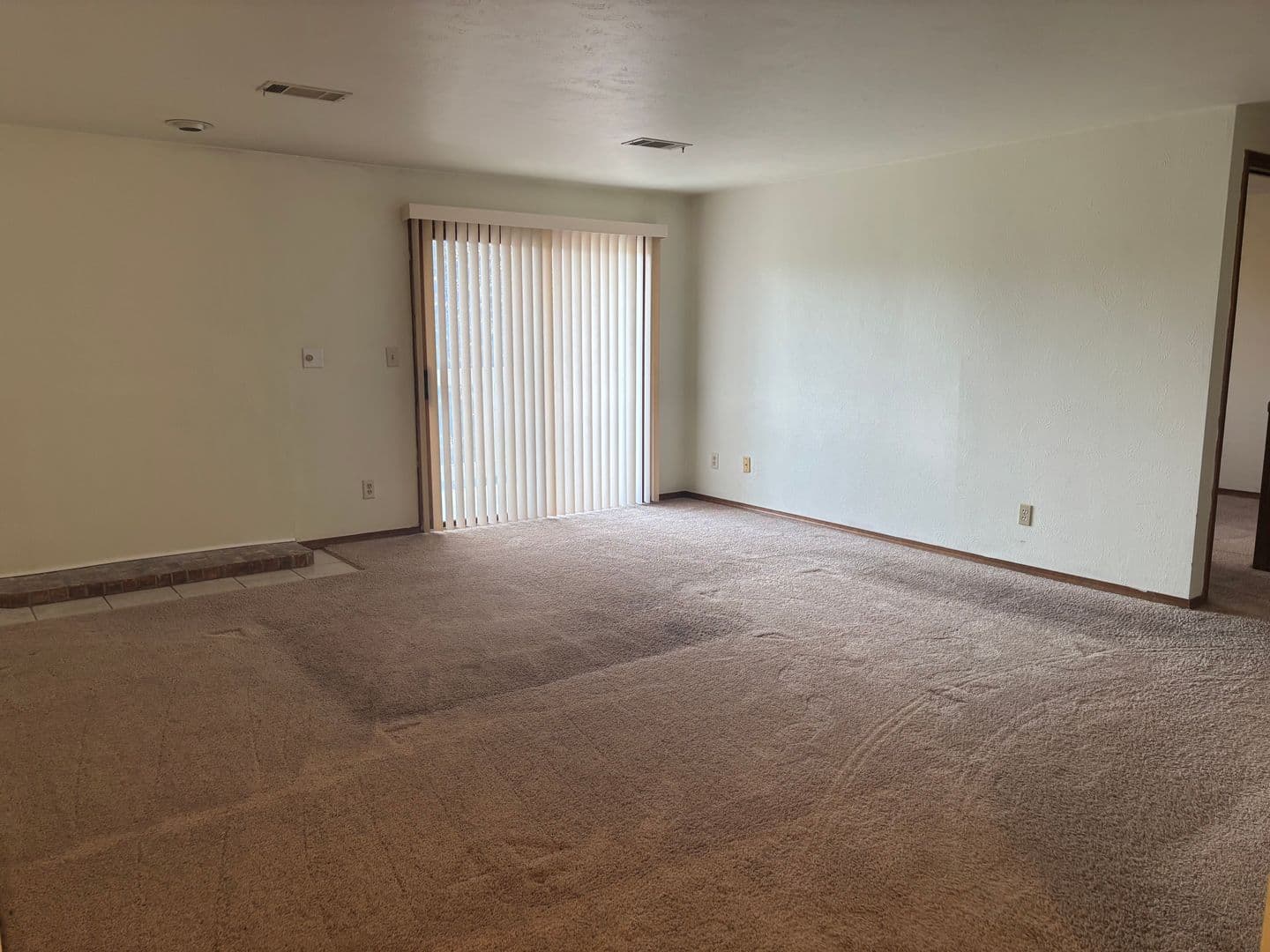 Appleton Apartment: Wiechmann Enterprises II LLC aka Nicolet Apartments