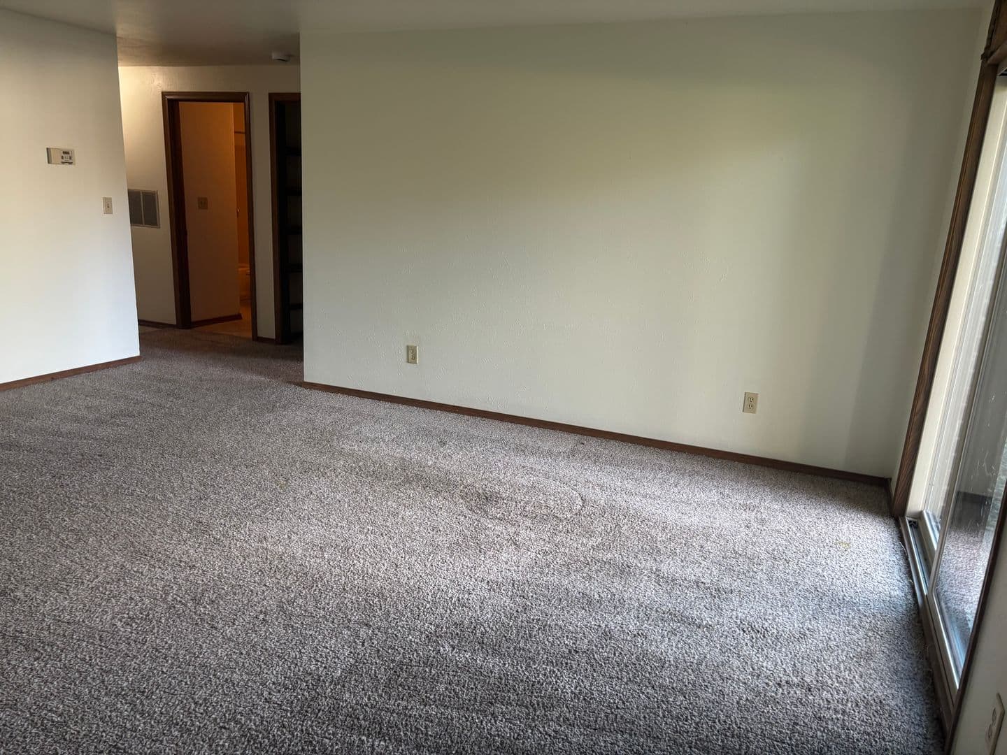 Appleton Apartment: Wiechmann Enterprises II LLC aka Nicolet Apartments