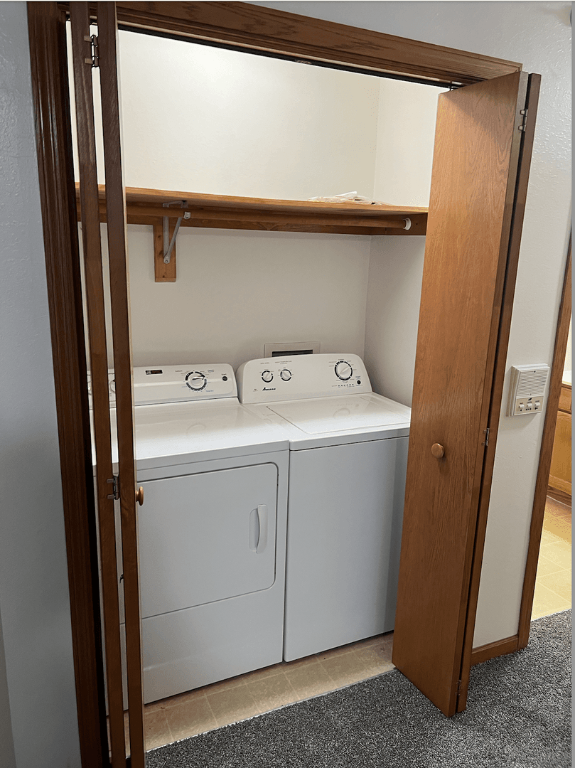 West Allis Apartment: 9000 W. Oklahoma Ave