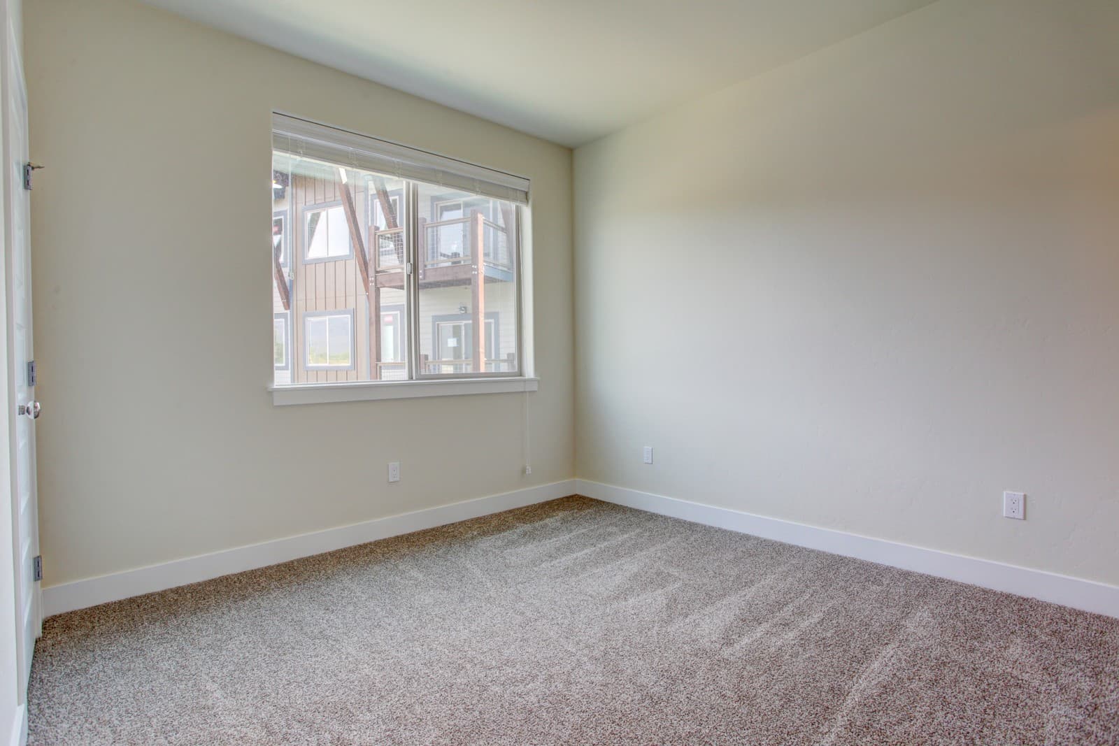 Dillon Apartment: 380 Dillon Ridge Rd