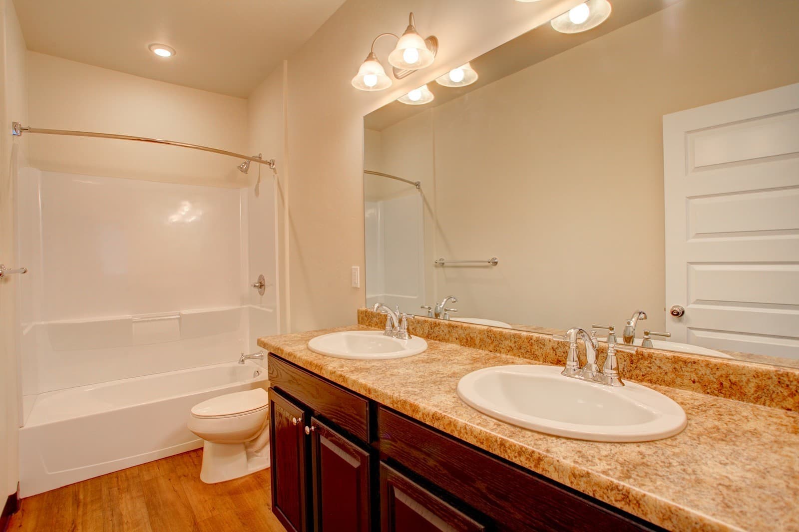 Dillon Apartment: 384 Dillon Ridge Rd