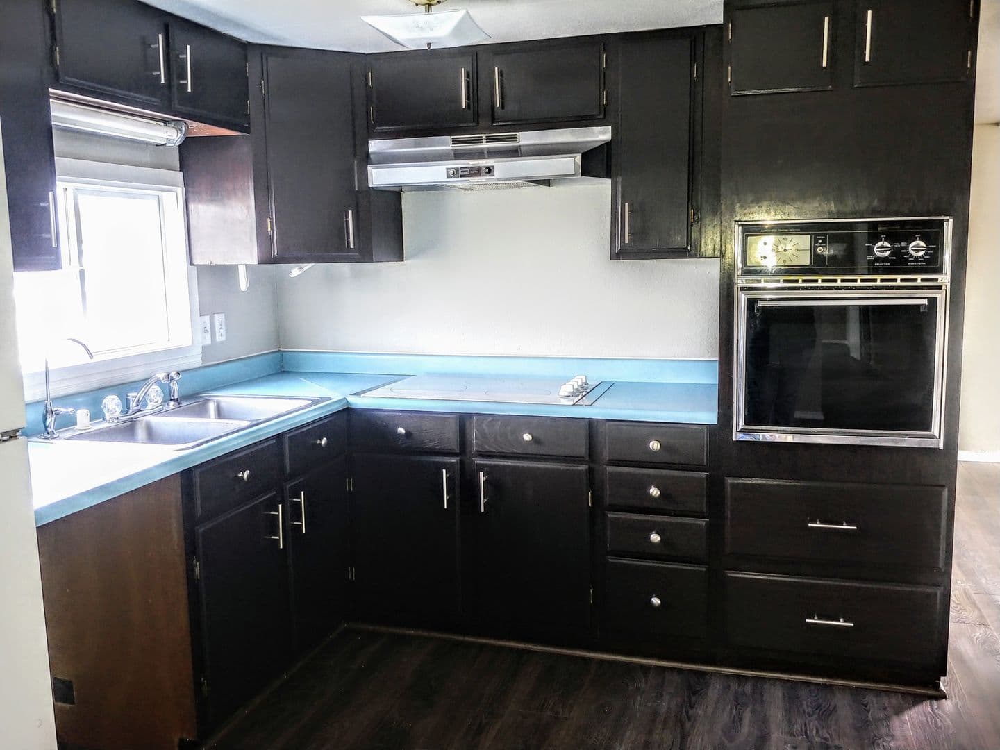 Caldwell House: 15892 Sunbeam Street