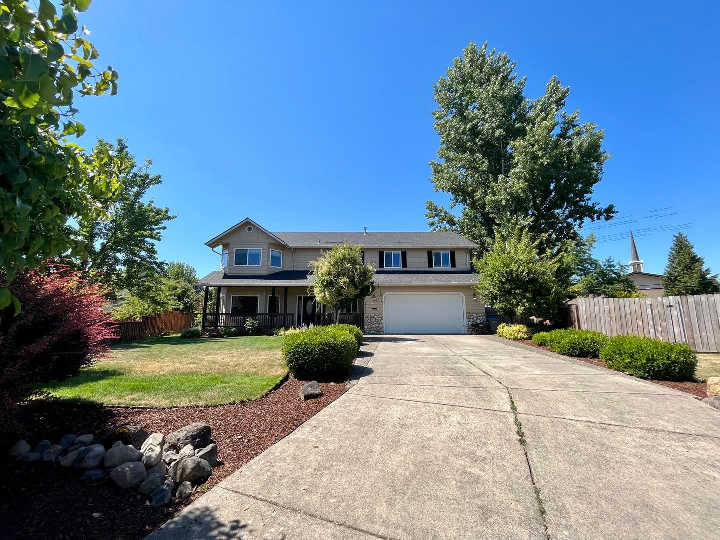McMinnville House: 2383 NW Victoria Ct