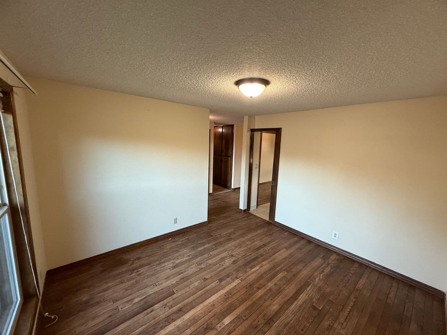 McMinnville House: 1150 NW Sunnywood Ct.