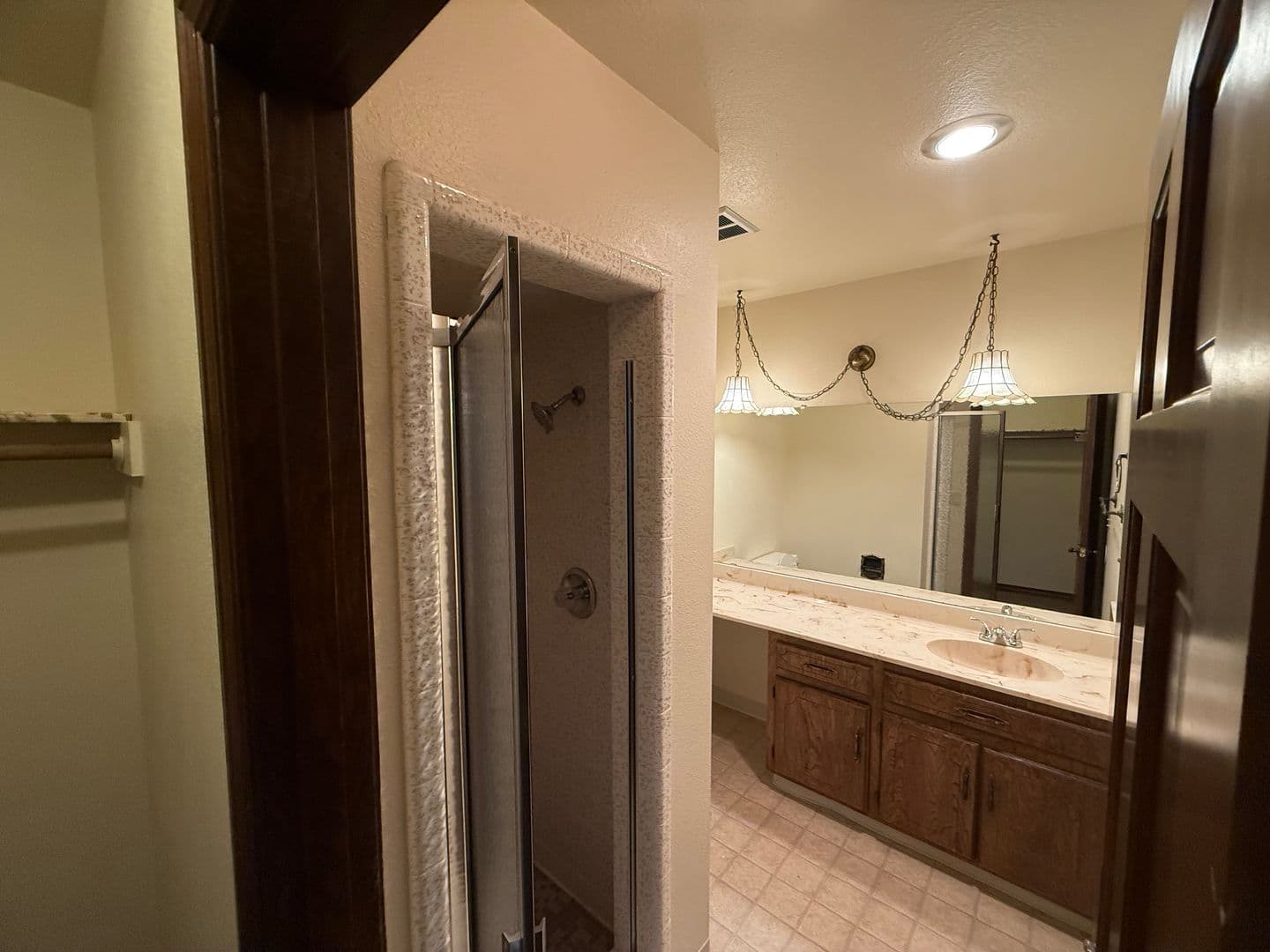 McMinnville House: 1150 NW Sunnywood Ct.