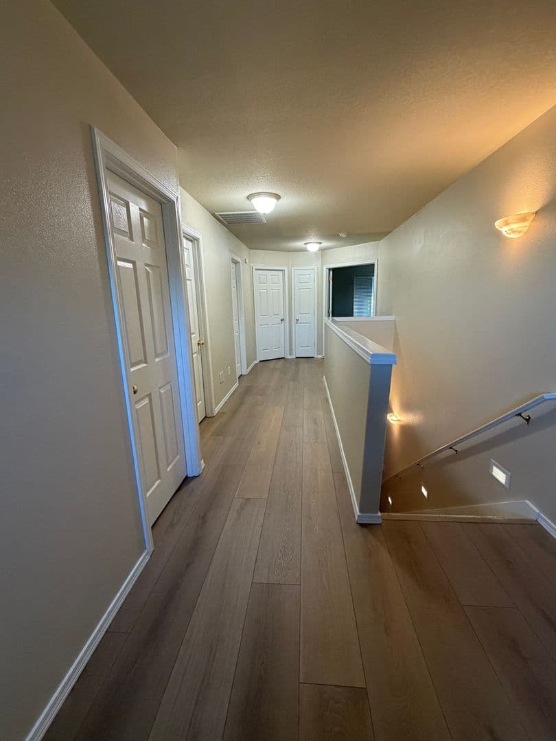 Newberg House: 413 Roger Smith Dr.