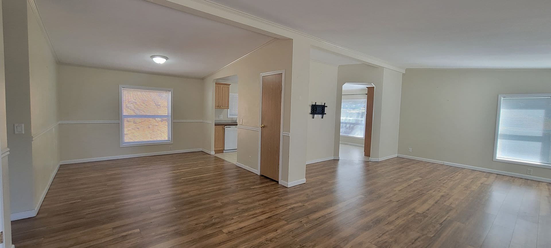Sheridan House: 8090 Sawtell Rd