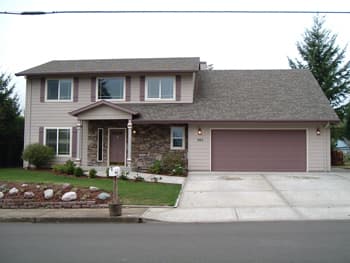 McMinnville House: 595 SW Fleishauer