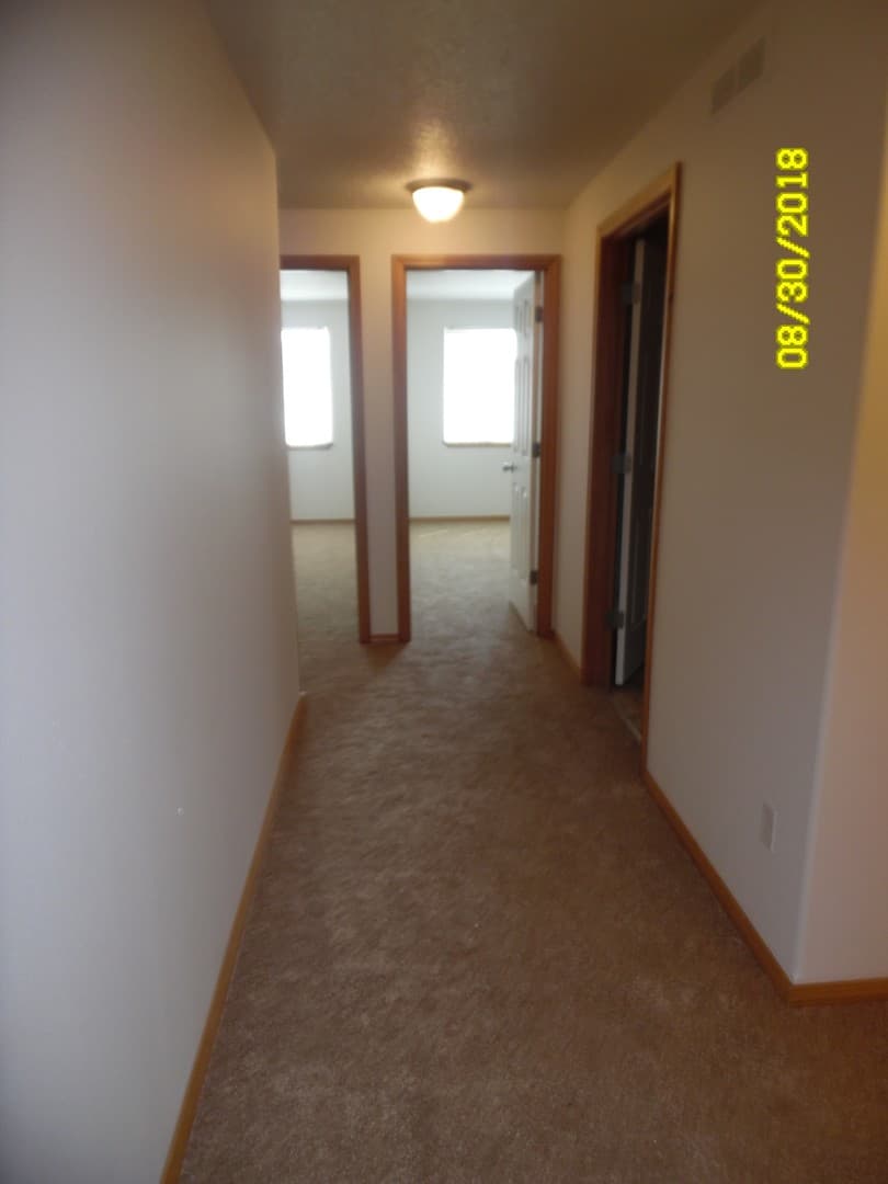 Newberg House: 2356 E. 3rd St